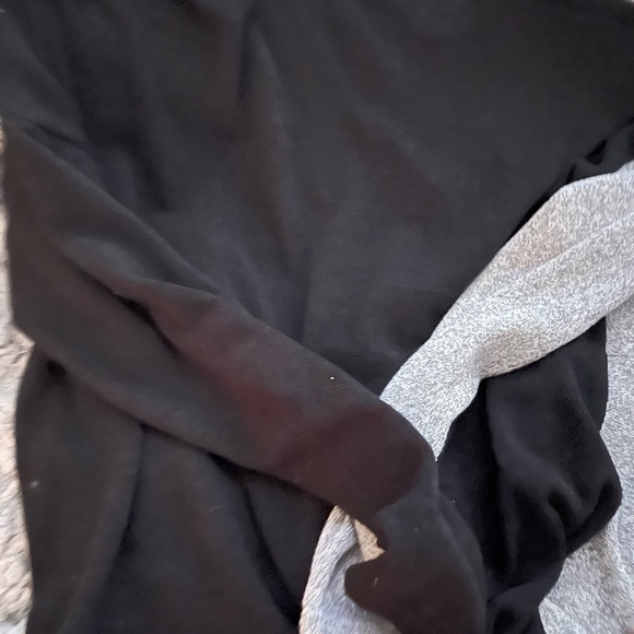 Fashion nova twist top - Picture 4 of 5